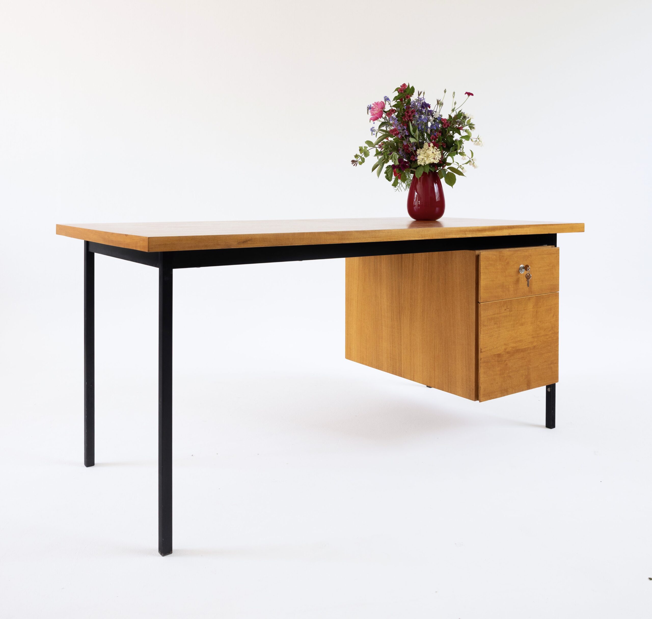 desk teak knoll vintage midmod midcentury furniture midcenturymodern einrichtung interieur mcm vintagefurniture magasin berlin 60er 