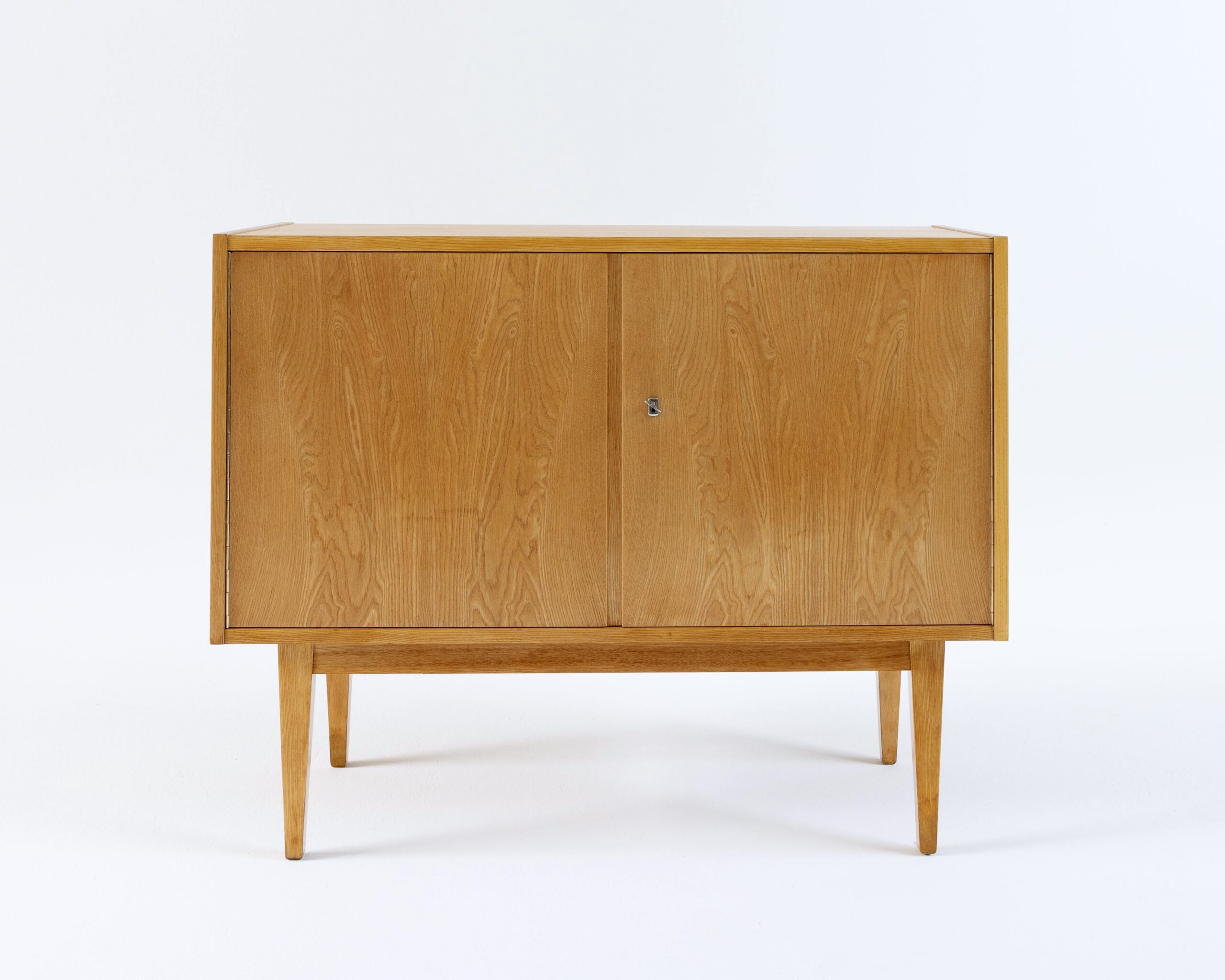 llerau ehrlich sideboard vintage midmod midcentury furniture midcenturymodern einrichtung interieur mcm vintagefurniture magasin berlin 60er