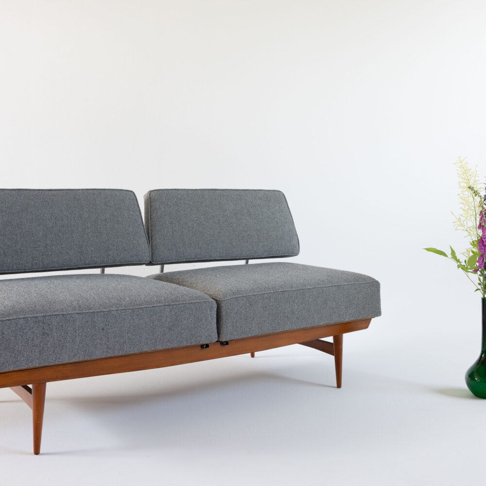 Knoll_Schlafsofa_Stella_60er