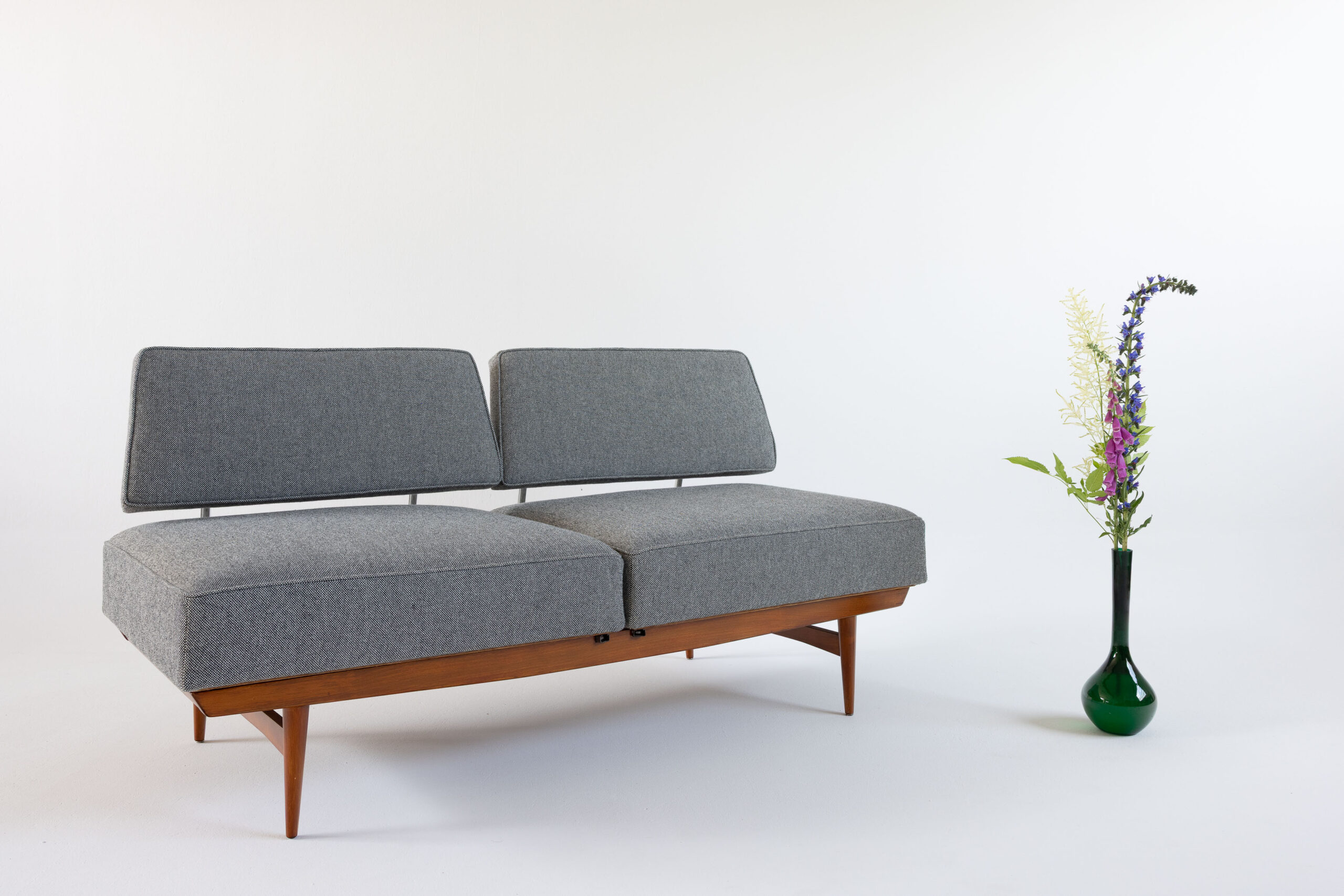 Knoll_Schlafsofa_Stella_60er