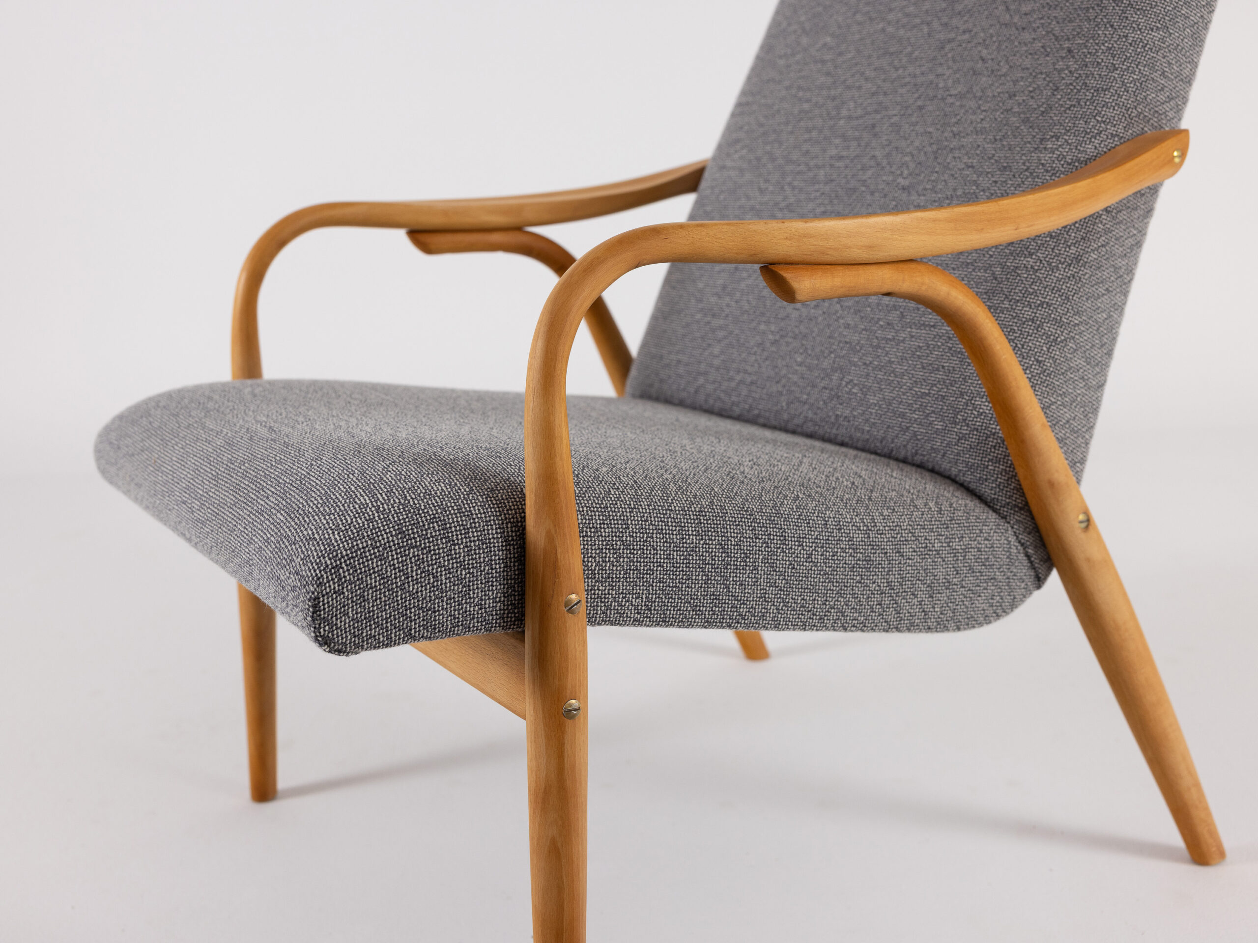 armchair Sumanvintage midmod midcentury furniture midcenturymodern interieur mcm vintagefurniture magasin