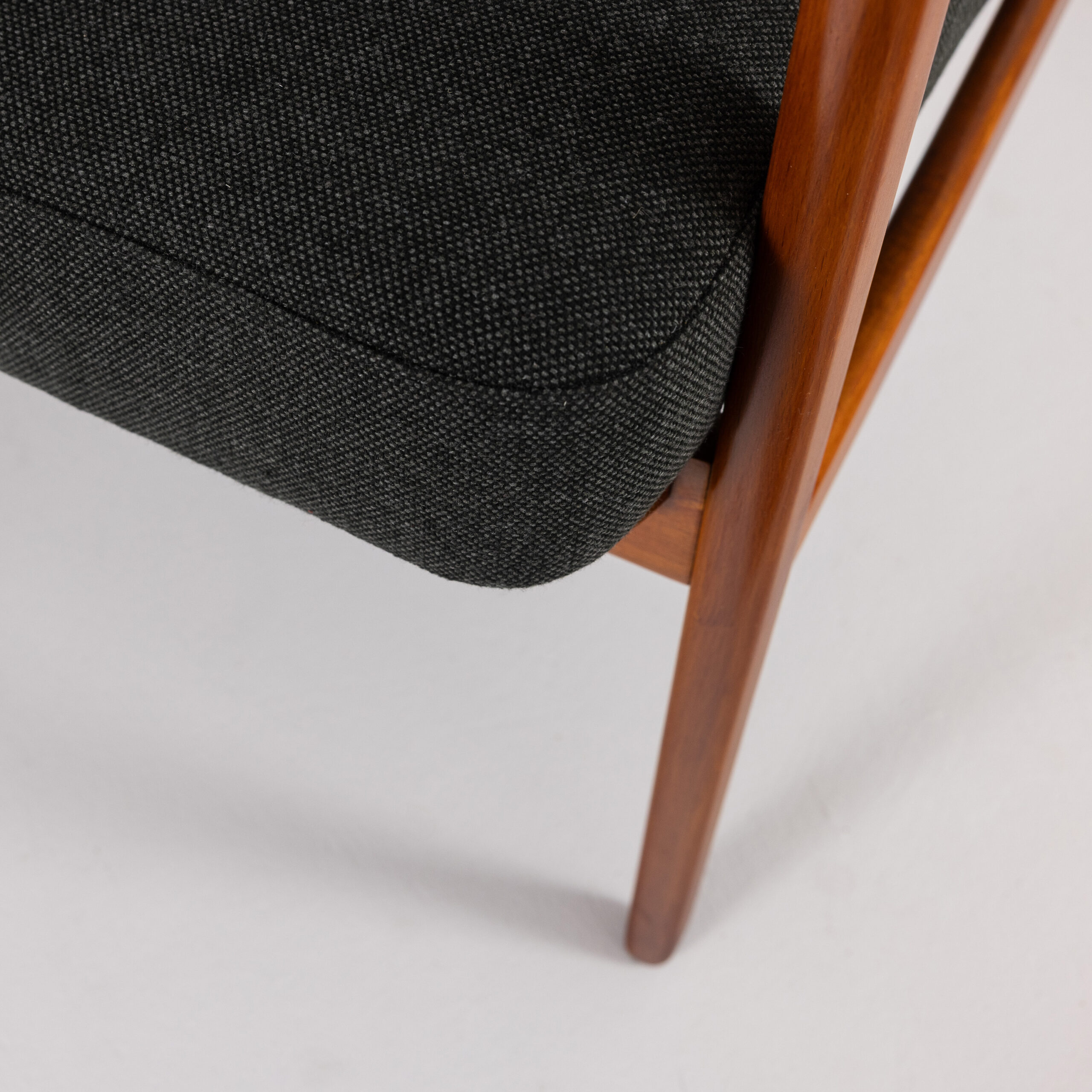 armchair lohmeyer wilkhahn vintage midmod midcentury furniture midcenturymodern interieur mcm vintagefurniture magasin