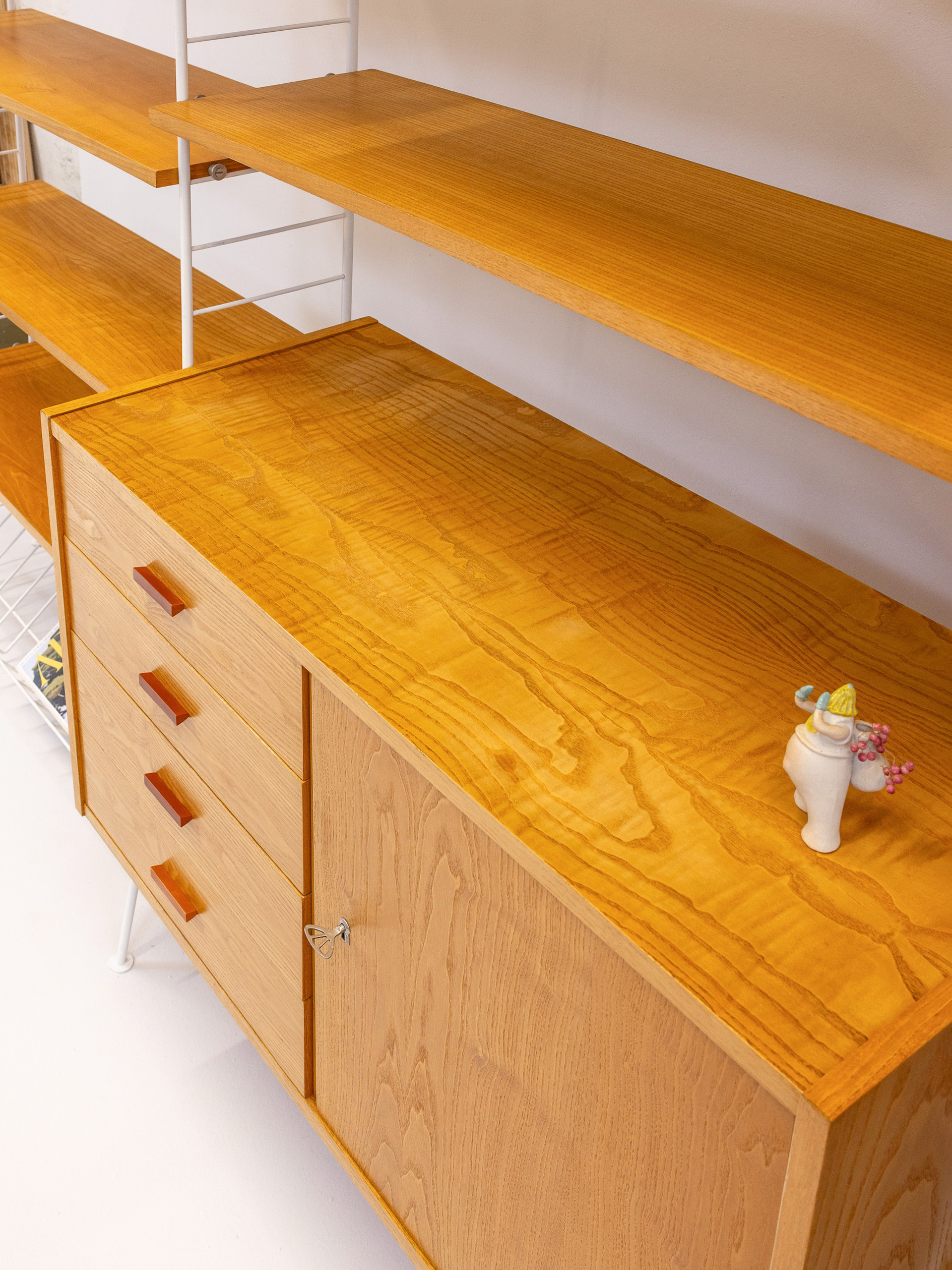 shelf string sibylle hellerau vintage midmod midcentury furniture midcenturymodern interieur mcm vintagefurniture magasin