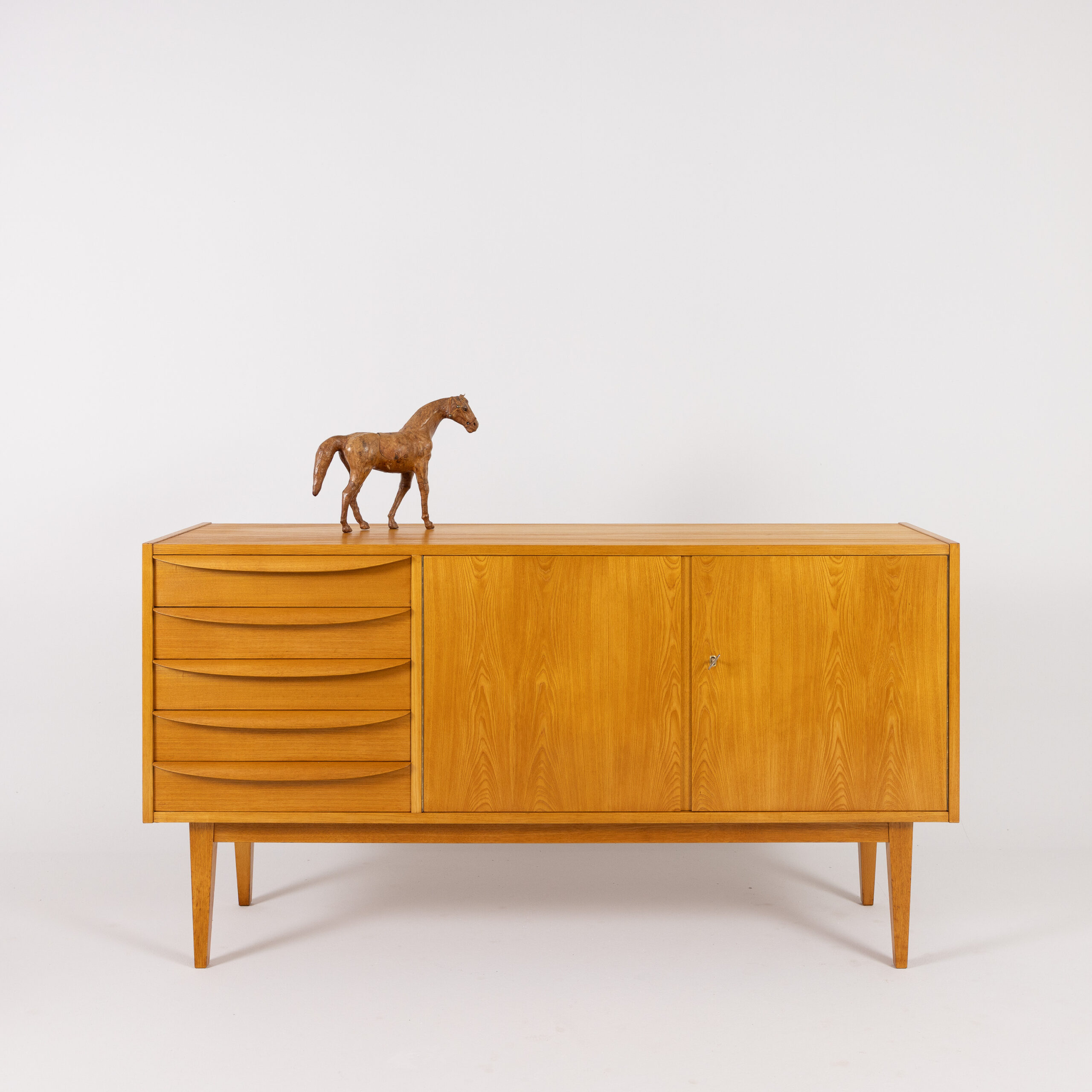 sideboard ehrlich hellerau 602 vintage midmod midcentury furniture midcenturymodern interieur mcm vintagefurniture magasin