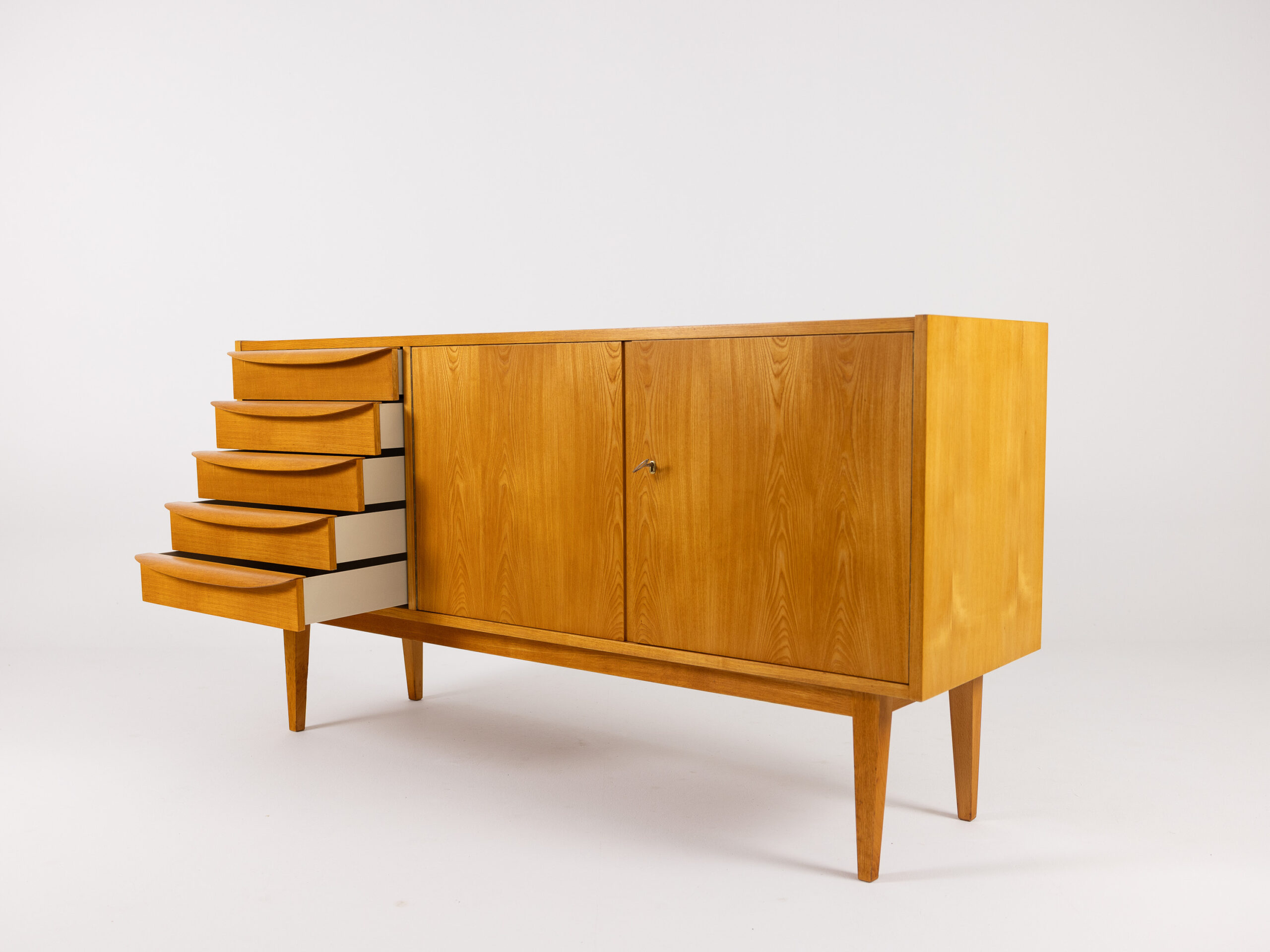 sideboard ehrlich hellerau 602 vintage midmod midcentury furniture midcenturymodern interieur mcm vintagefurniture magasin